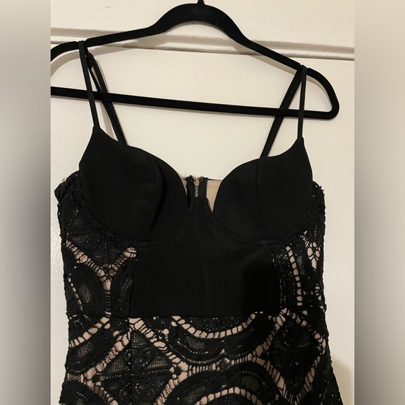 Lac Bleu Black Lace MIDI Dress Size Medium - Picture 4 of 14